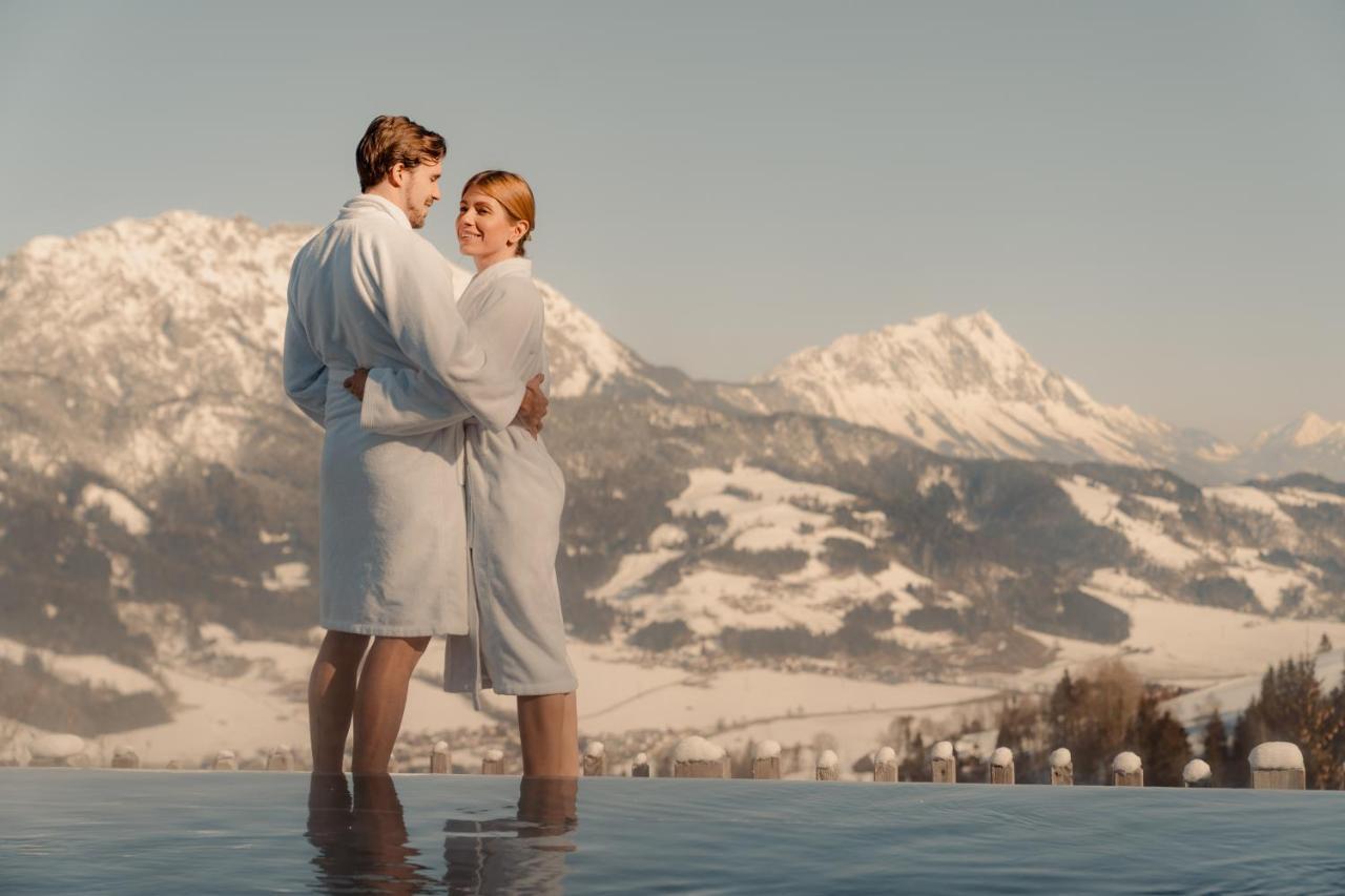 Natur- Und Wellnesshotel Hoeflehner Haus im Ennstal Exterior foto