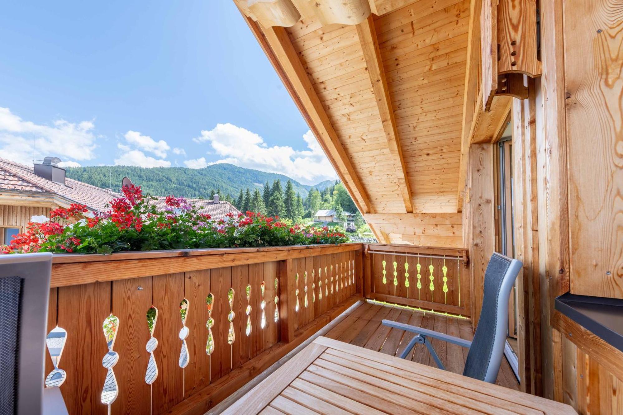 Natur- Und Wellnesshotel Hoeflehner Haus im Ennstal Exterior foto